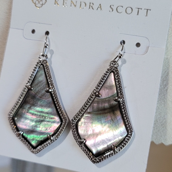 NWT Kendra Scott Set Black Mother of Pearl in Silver Gorgeous coloring ! - Picture 12 of 16
